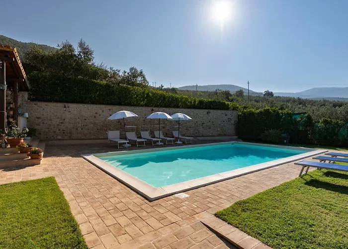 Agriturismo Monte Cologna